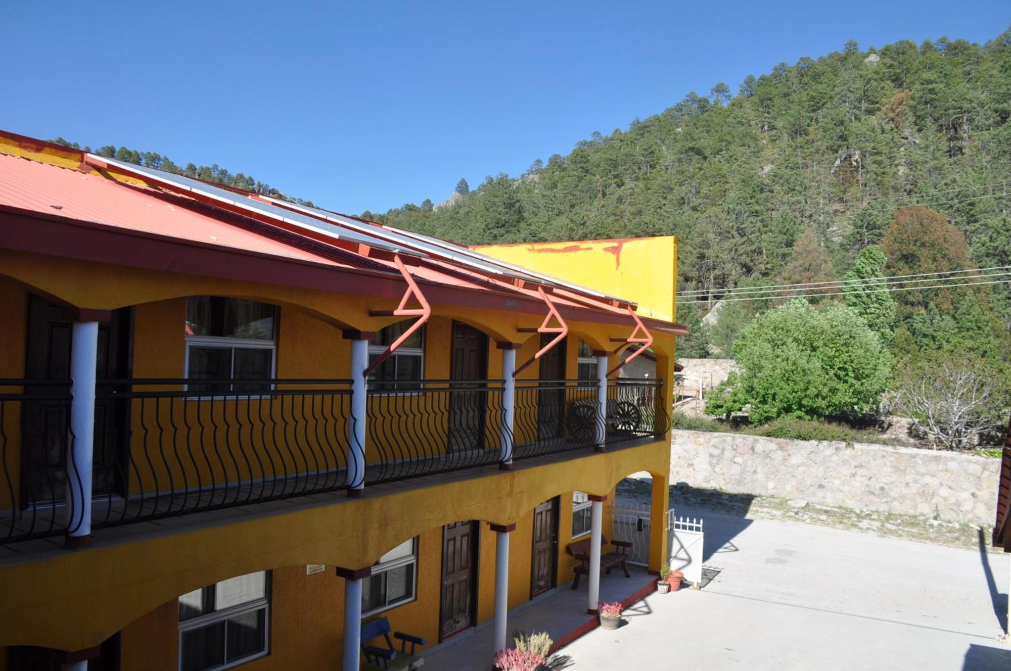 Hotel Ecologico Temazcal ครีล ภายนอก รูปภาพ